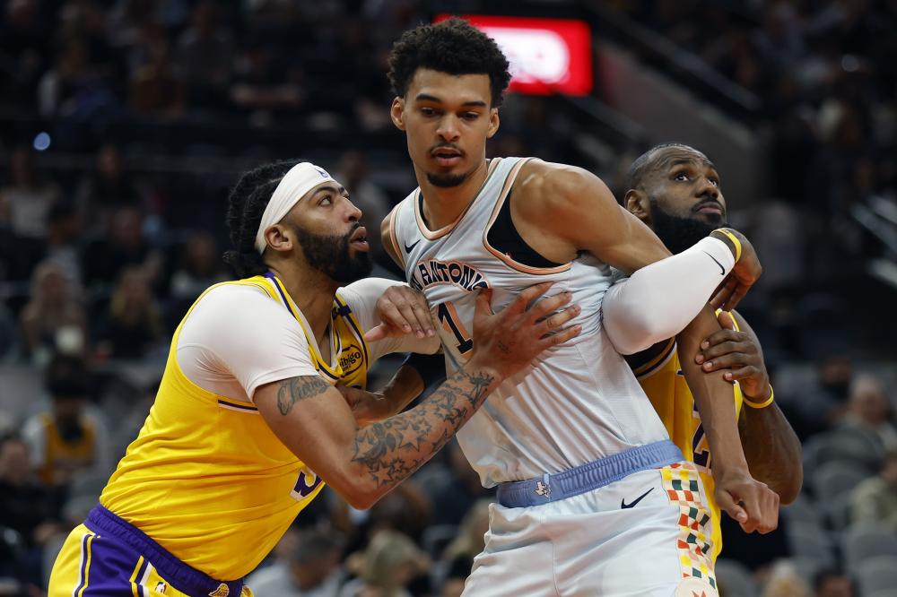 供了深刻的 供了深刻的